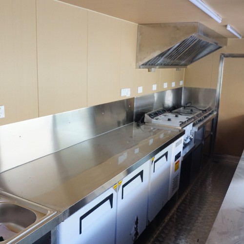 fully-equipped-container-restaurant